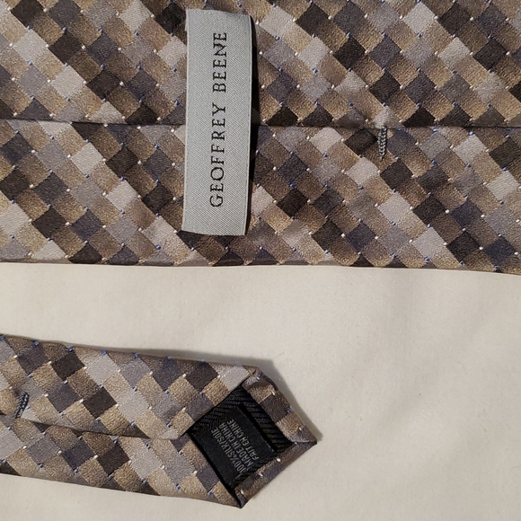 Men's Geoffrey Beene multi colored tie - Picture 4 of 5